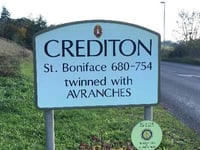 Crediton Probus Club members hear talk about dowsing