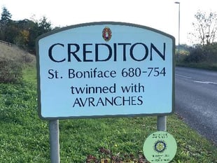 Crediton Probus Club members hear talk about dowsing