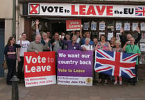 ‘Vote Leave’ campaigners celebrate in Crediton