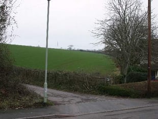 Crediton town councillors object to 120 homes plan