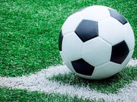 Better chances gave Newton Abbot Spurs win over Crediton