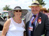 900 people attended Crediton service to celebrate the life of John Daw