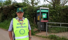 New Buildings now has a defibrillator in the old telephone box