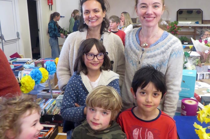 Co-organisers Esra Thomson (left) and Laura Gordon Clark with a few of the many children around that morning.  SR 1444

