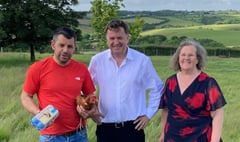 Black Dog Eggs host MP at Cobscombe Farm