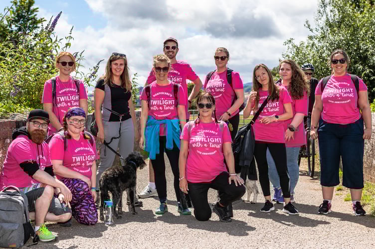 Local hospice’s Twilight Walk