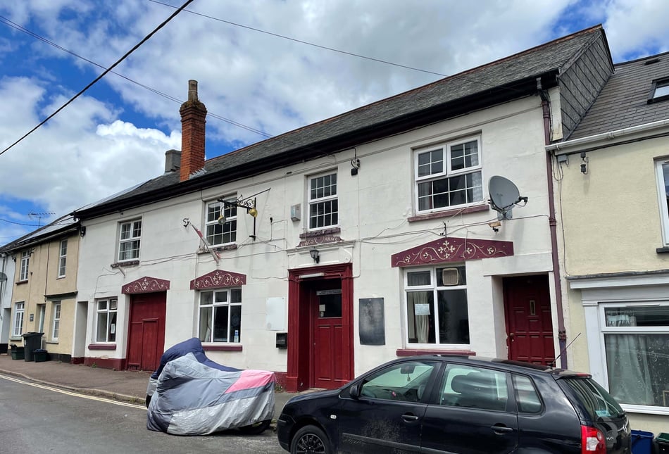 Crediton pub with planning approval now under new ownership