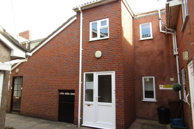 cheapest crediton