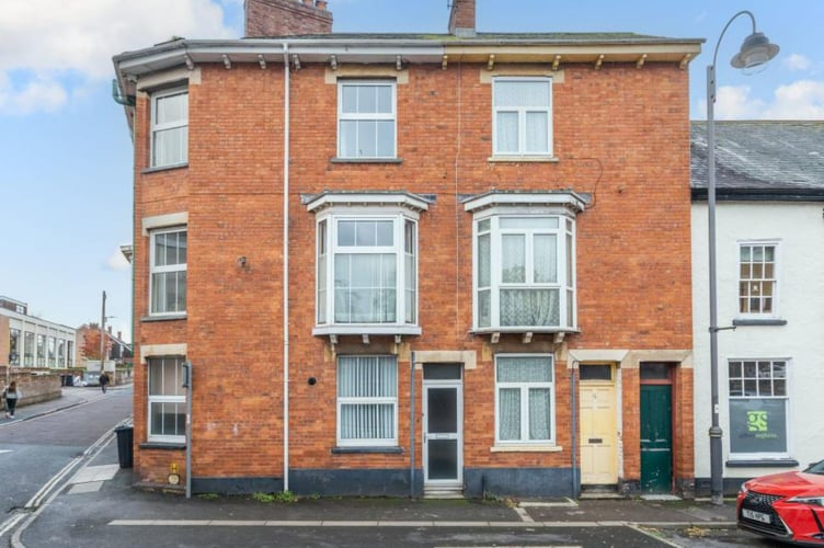 crediton fixer uppers