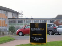 500 QE students walk to and from Crediton to Sandford
