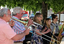 Trad Jazz evening with ‘Holly Water Stompers’
