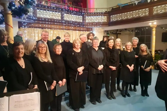 The Crediton Singers will present a concert on Saturday, April 16 at Elephant On The Green.