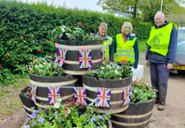 Crediton Hamlets grant towards Rotary planters
