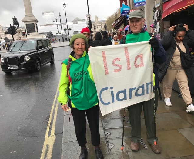 Crediton Quakers joined London Climate and Ecology protest 

