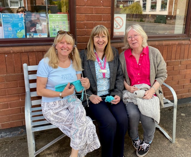 Bench replaced at Crediton Library