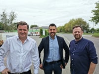 Councillors secure support from MP for street lighting boost in Bow
