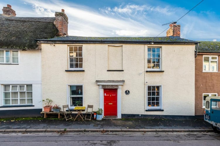 cheapest crediton