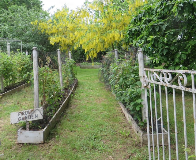 Lewis Cottage visit for Colebrooke Women’s Institute
