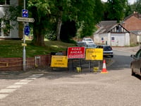 Road closed signs causing confusion in Crediton 
