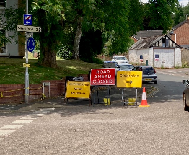 Road closed signs causing confusion in Crediton 
