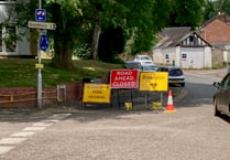 Road closed signs causing confusion in Crediton 
