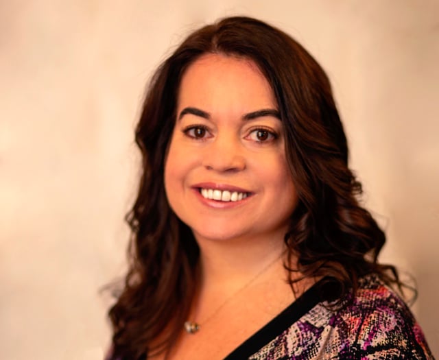 An Evening with author Laura Shepherd-Robinson in Crediton
