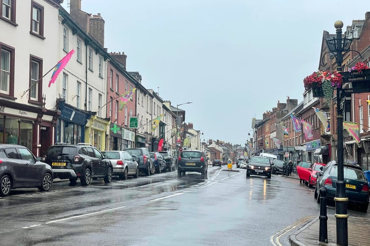 Are you in favour of plans to install on-street parking meters in Crediton High Street? AQ 2178