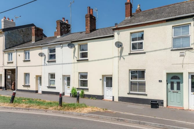 cheapest crediton