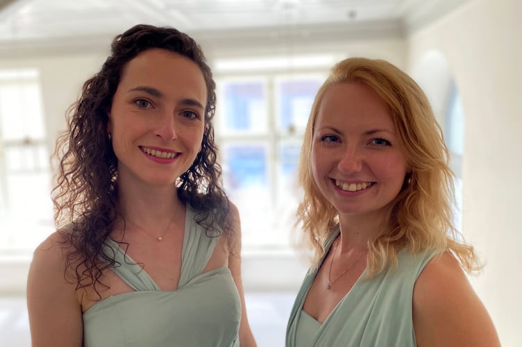 The Walentin-Denholm Duo (Alena Walentin, flute and Anne Denholm, harp).