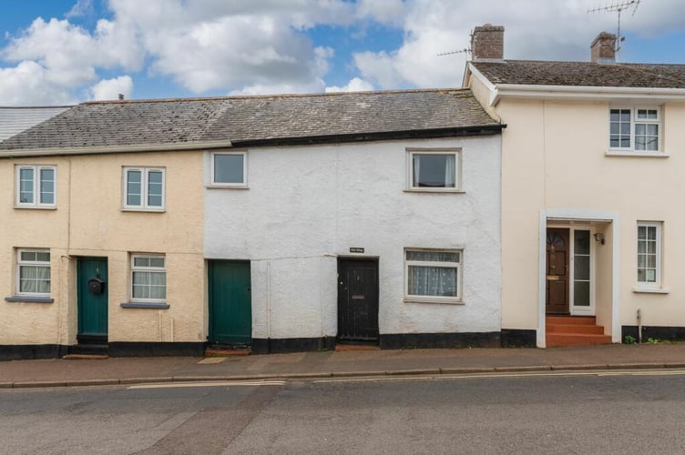 cheapest crediton