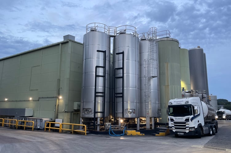 Crediton Dairy.  AQ 6433