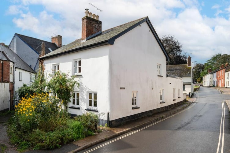 crediton cottage