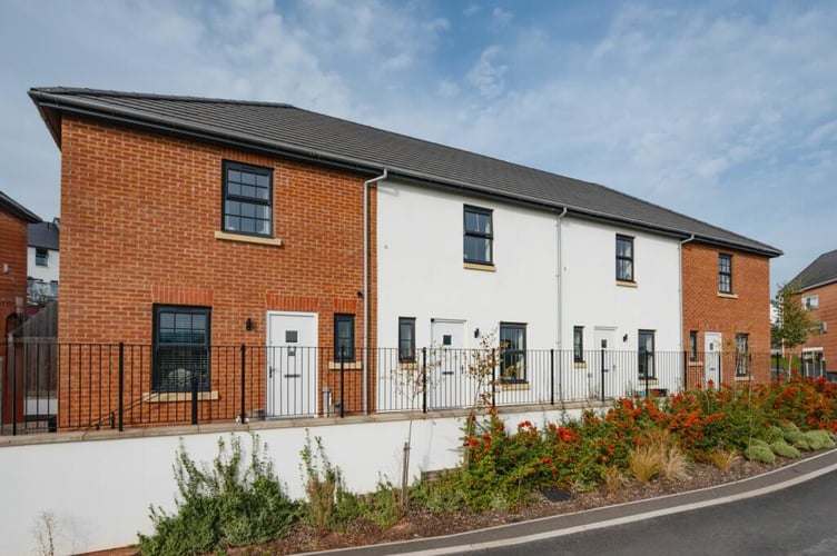 cheapest crediton