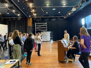 Westend performer runs Theatre Workshop at Queen Elizabeth’s School
