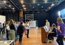 Westend performer runs Theatre Workshop at Queen Elizabeth’s School
