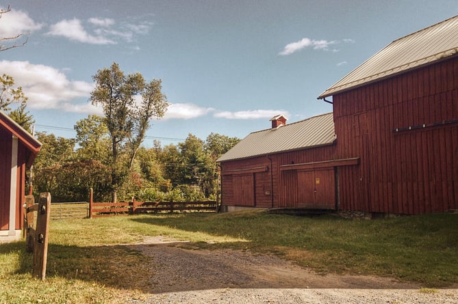 Barn