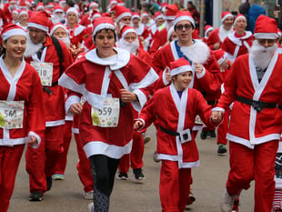 Start your Christmas season with Exeter’s Santa Run
