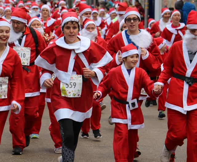 Start your Christmas season with Exeter’s Santa Run
