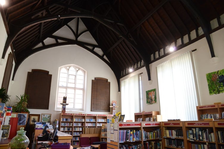 QE Western Road Library.