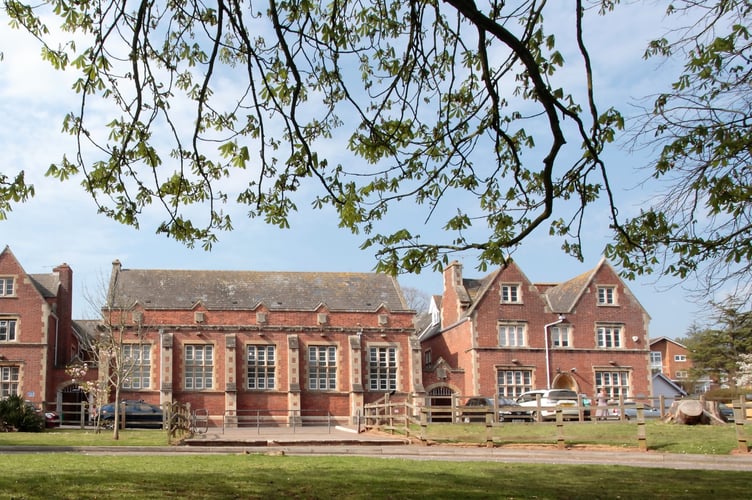 One of the QE School buildings at Western Road.