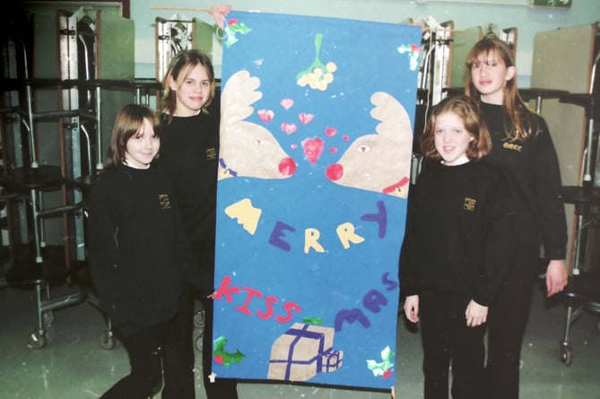 QECC Lower School pupils made Christmas banners in December 1999.  DSC00033
