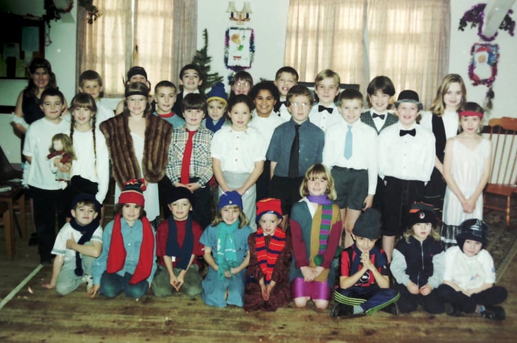 In December 1998, Spreyton School pupils entertained with 'Those were the Days’. DSC01575