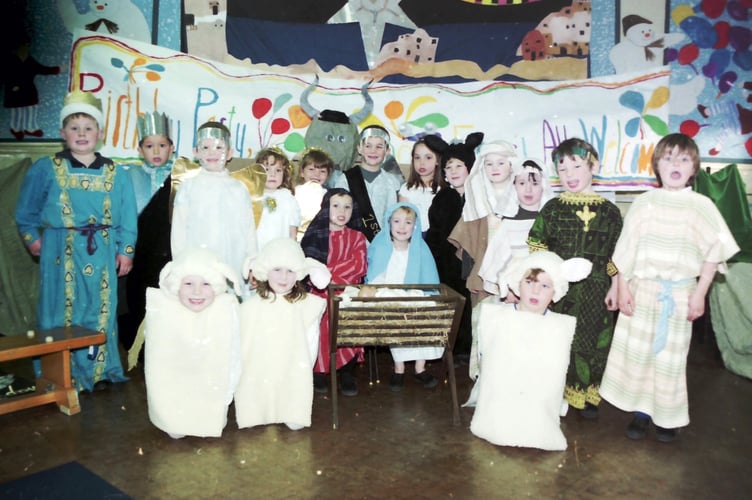 Lapford Primary School Christmas Nativity in December 2002.  DSC00404