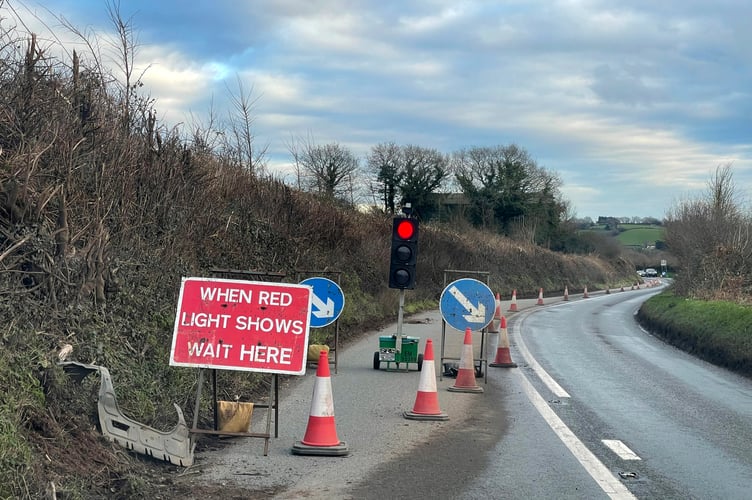 The two-way traffic lights at the scene of the landslip on the A377 near Crediton.  AQ 3290