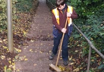 Praise for those who help to keep Crediton clean and tidy 
