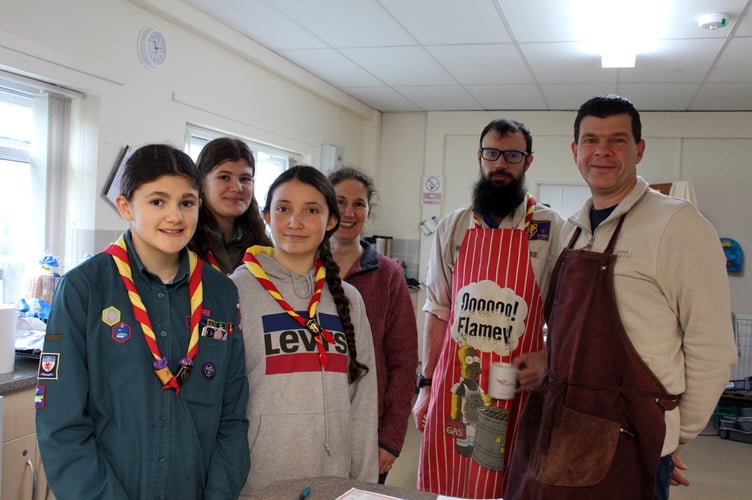 The kitchen crew for much of the morning. SR 9416