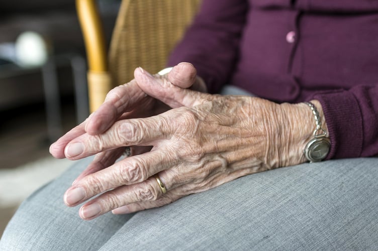  hands