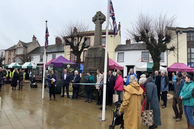 Cullompton Market returns to the Bullring.