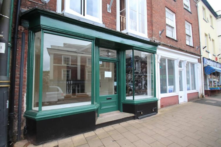 cheapest crediton