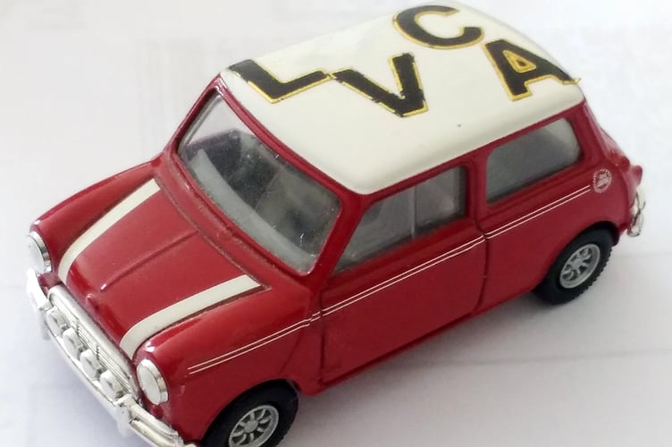 LVCA mini.